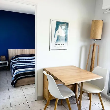 La Croisette - T2 Lumineux Avec Terrasse - D'eyrac Mae-9434 Apartment *