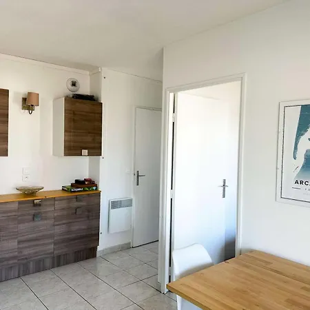 La Croisette - T2 Lumineux Avec Terrasse - D'eyrac Mae-9434 *